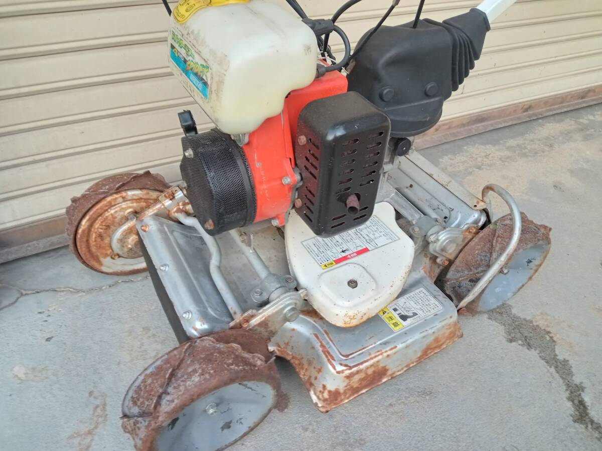 オーレック スパイダーモア SP850 自走草刈り機 4WD 法面 斜面 整備済み 絶好調_画像4