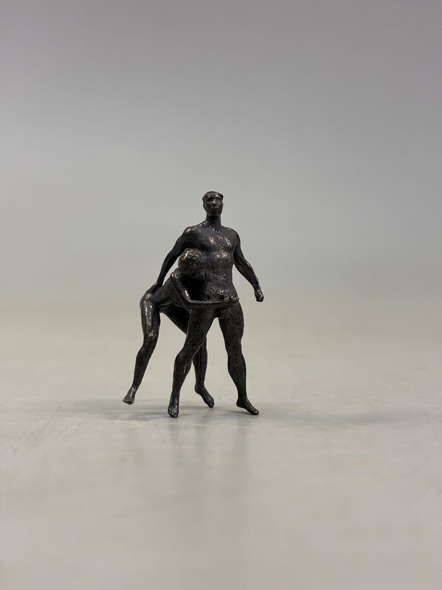 超絶技巧！極小 春画 ブロンズ 裸婦像 置物 ヌード オブジェ 裸婦 ミニ銅像 男女像 性行 芸術 アート 置物 金属工芸 西洋美術 _画像3