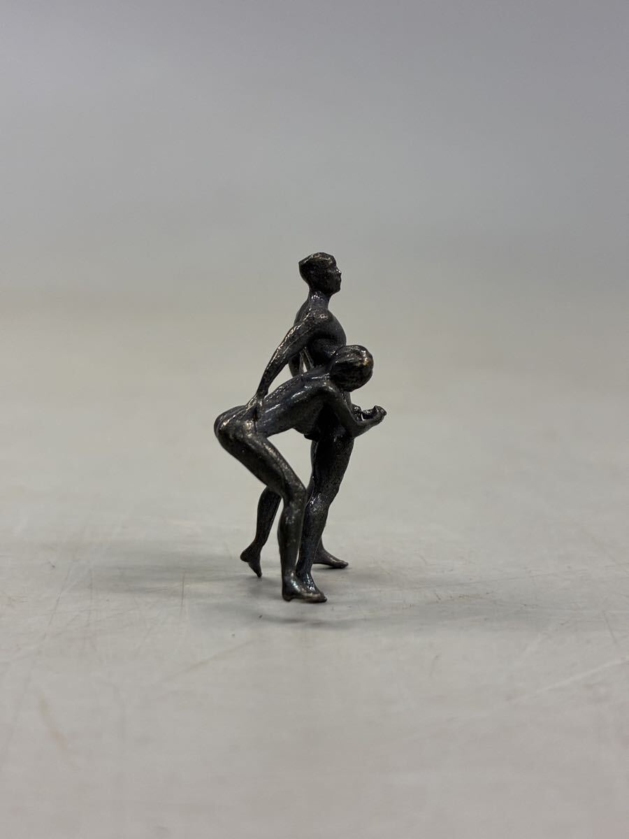 超絶技巧！極小 春画 ブロンズ 裸婦像 置物 ヌード オブジェ 裸婦 ミニ銅像 男女像 性行 芸術 アート 置物 金属工芸 西洋美術 _画像6