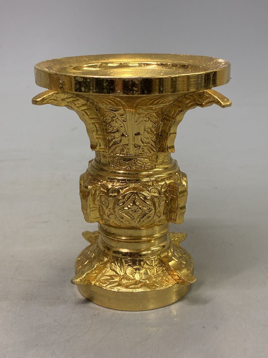 仏教美術 仏具 真鍮製 置物 仏壇 花器 花立 花瓶 一対 古美術品 置物 金属工芸_画像5