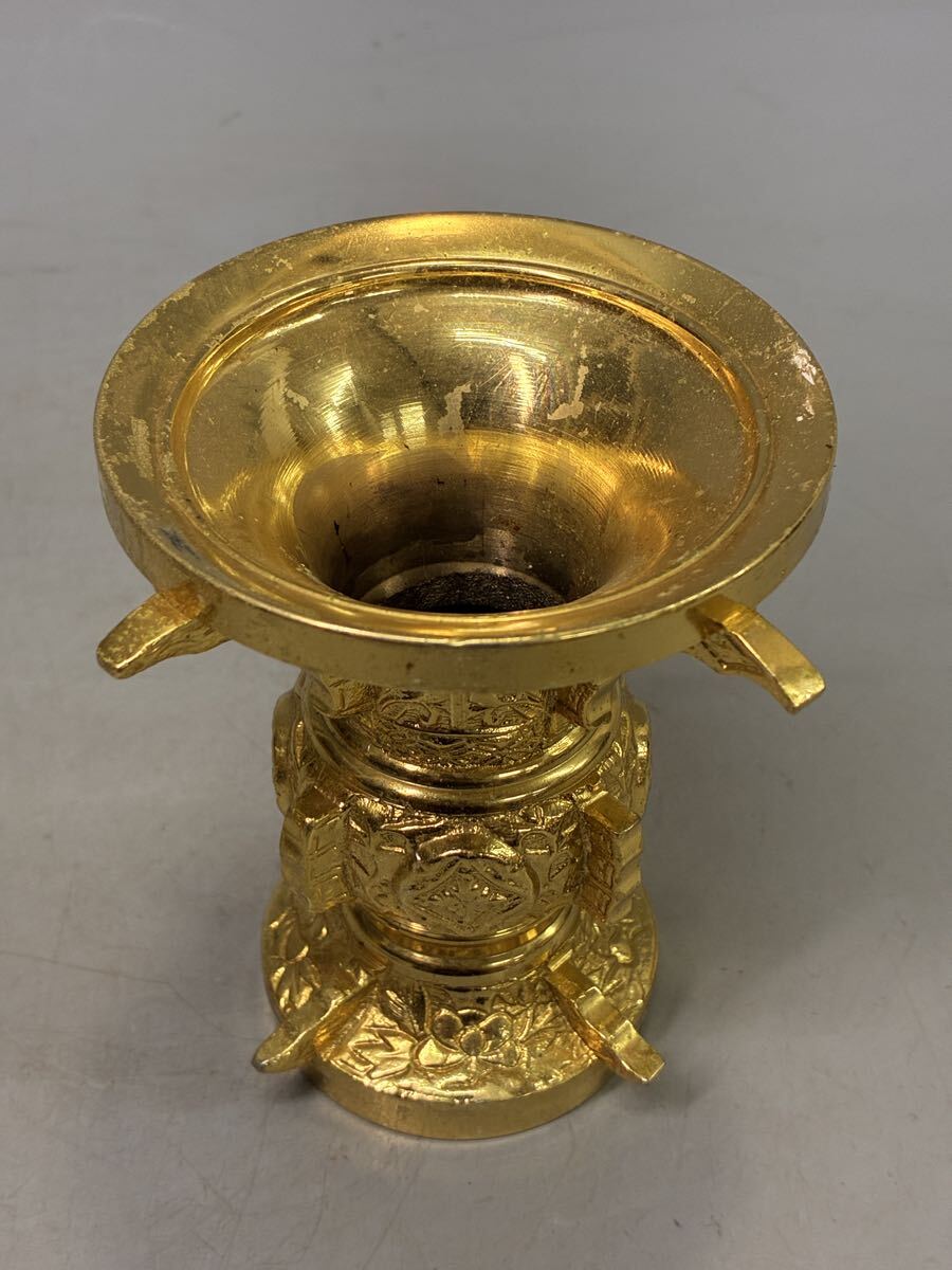 仏教美術 仏具 真鍮製 置物 仏壇 花器 花立 花瓶 一対 古美術品 置物 金属工芸_画像6