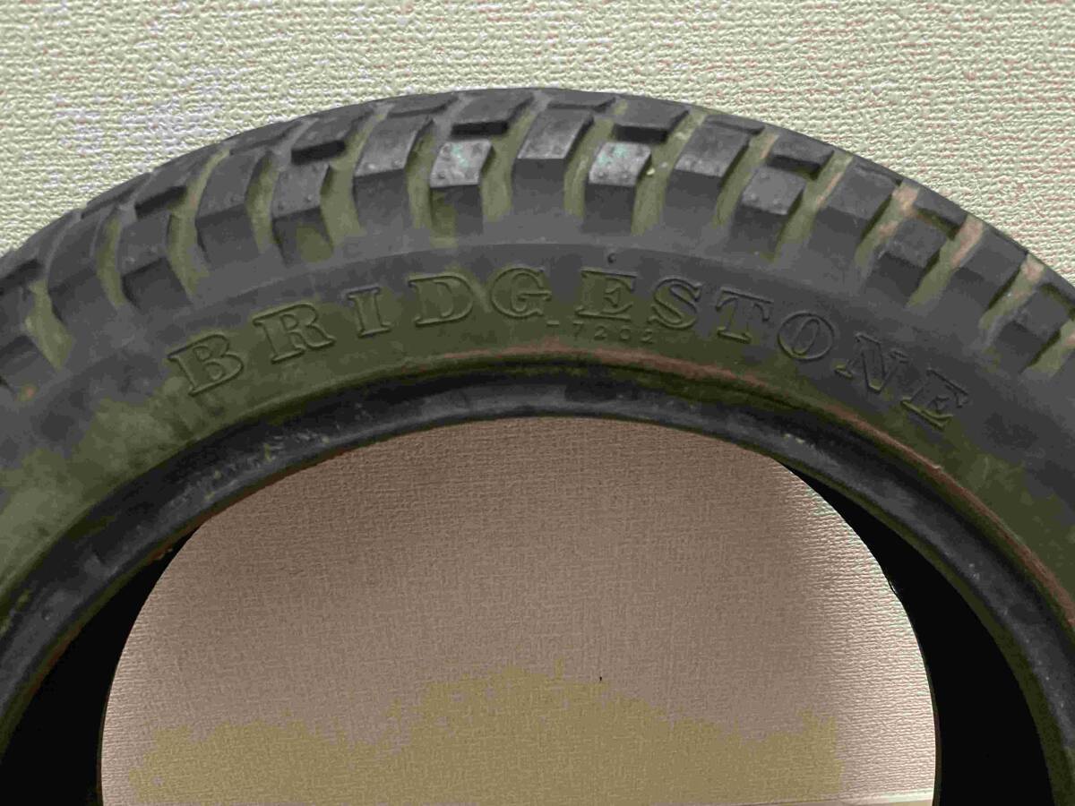 ブリヂストン　レクタングル　5.4-14　ジャンク　山無し　ひび割れ　当時もの　バンバン125　フロントタイヤ_画像4