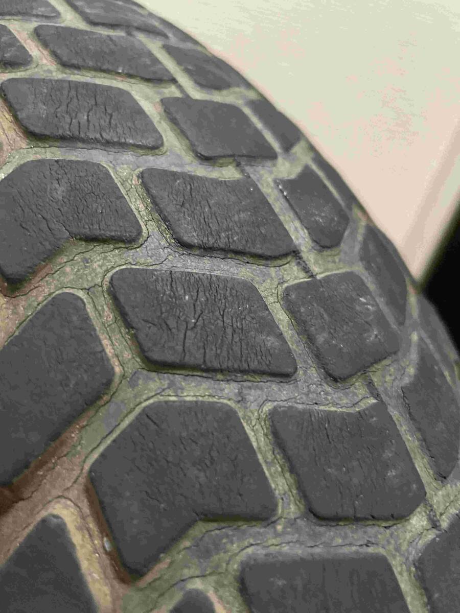 ブリヂストン　レクタングル　5.4-14　ジャンク　山無し　ひび割れ　当時もの　バンバン125　フロントタイヤ_画像3