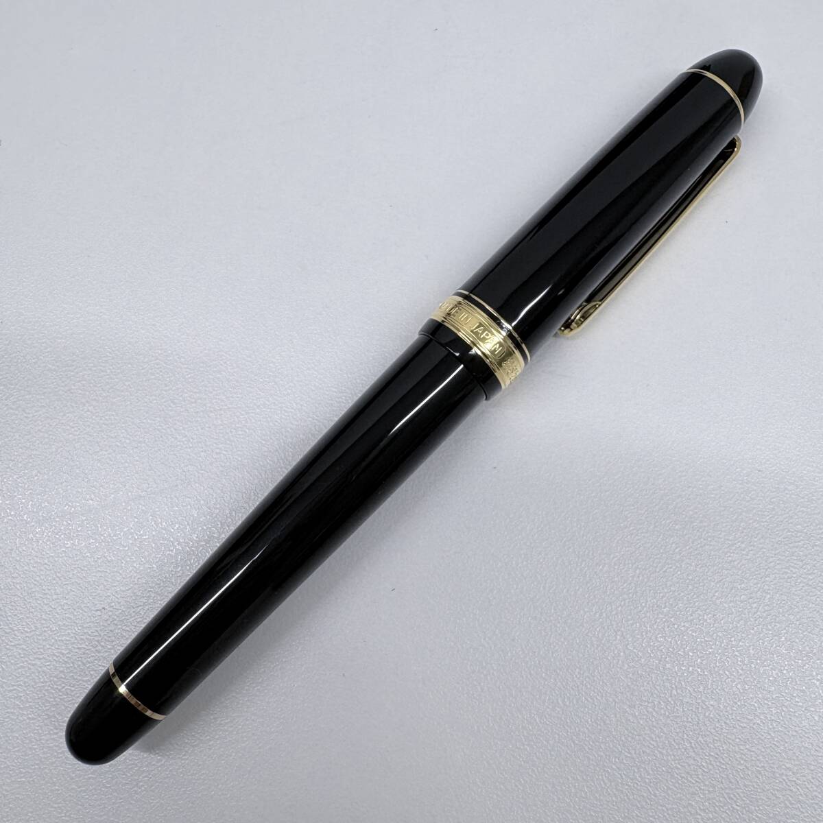 ▲【PLATINUM/プラチナ】万年筆 CENTURY/センチュリー 3776 ブラック ペン先14K刻印有り 箱/インク付き 保管品 ブランド 筆記具★4079_画像2