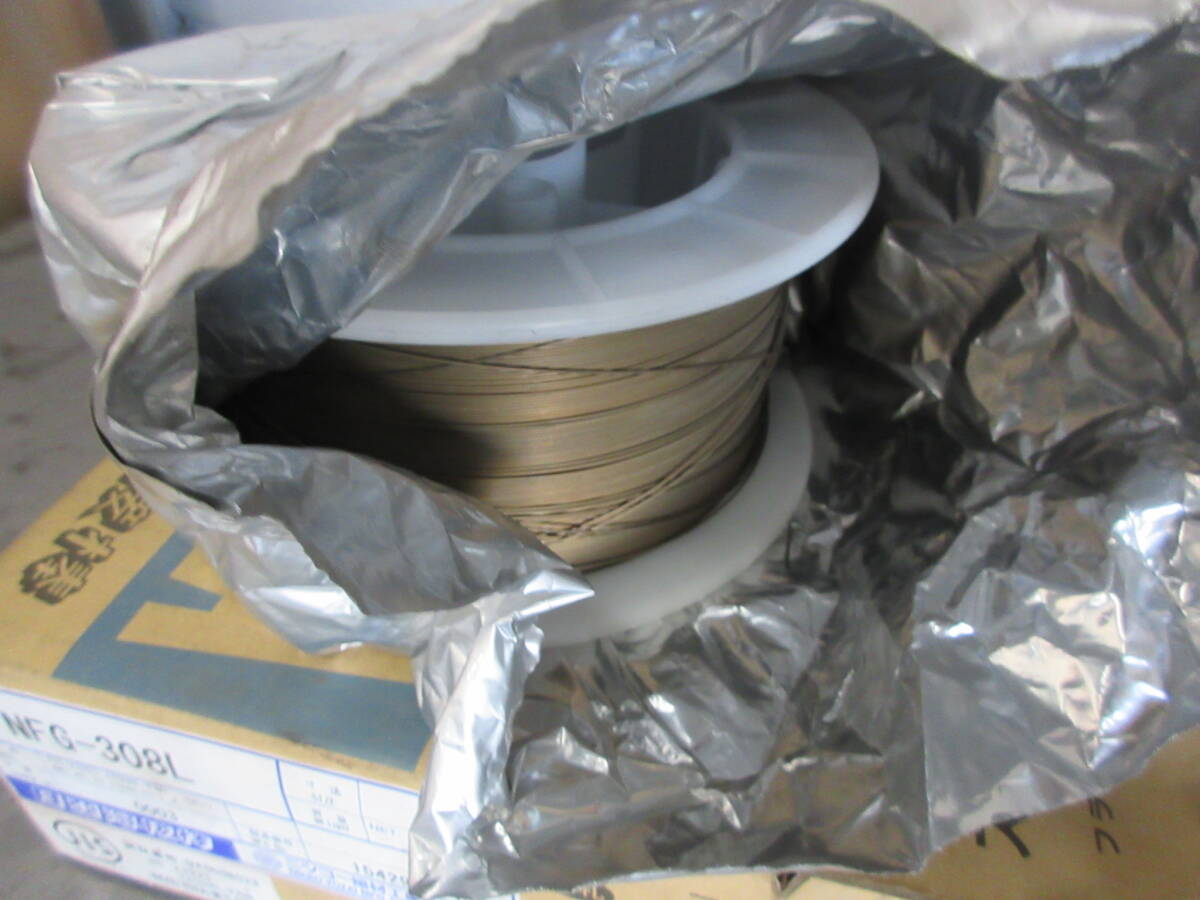 引き上げ品　0.9㎜　開封品5㎏　ニッコー熔材 NFG-308L　ガスシールド溶接用 ステンレス鋼 フラックス入りワイヤ_画像3