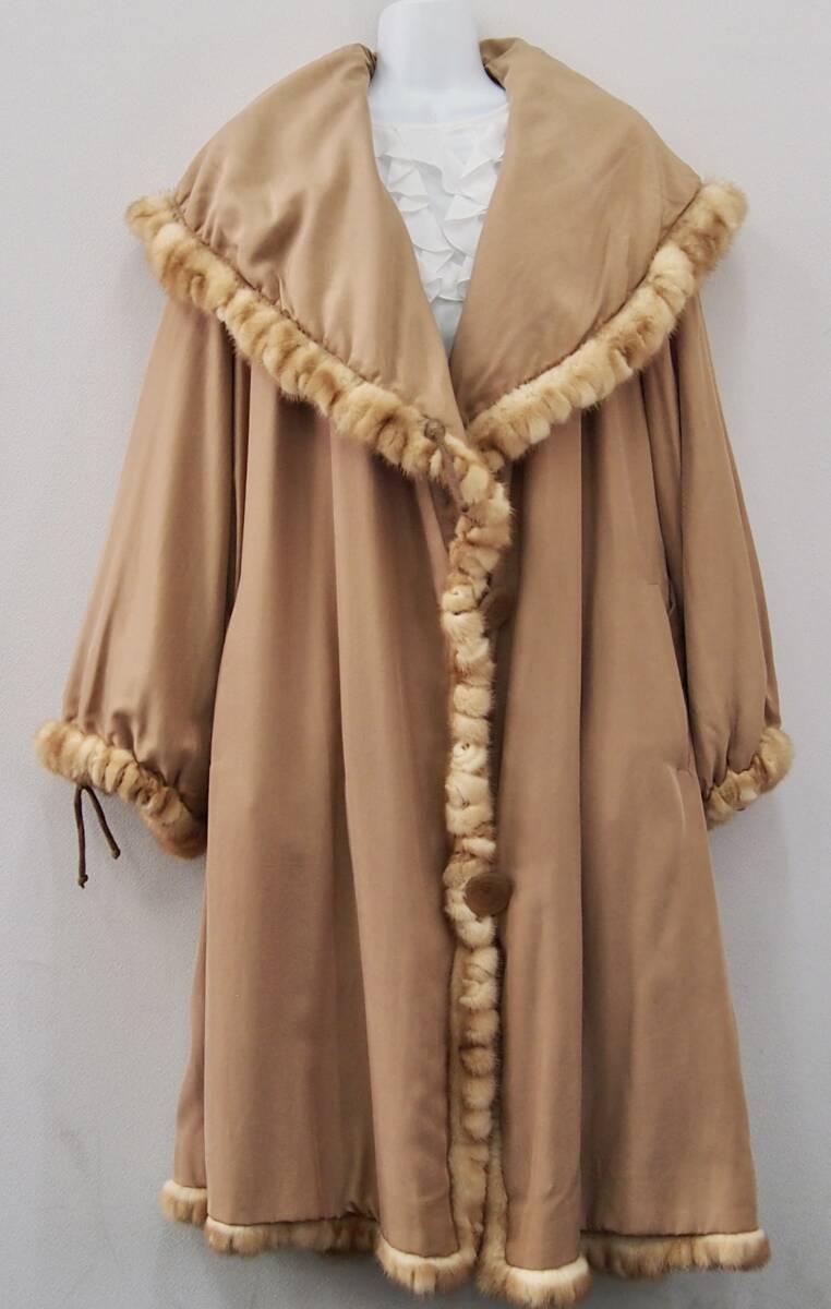 ★☆FENDI フェンディ カシミア/ シルク リバーシブルロングコート Aライン キャメル サイズ42 リアルファー☆★_画像5