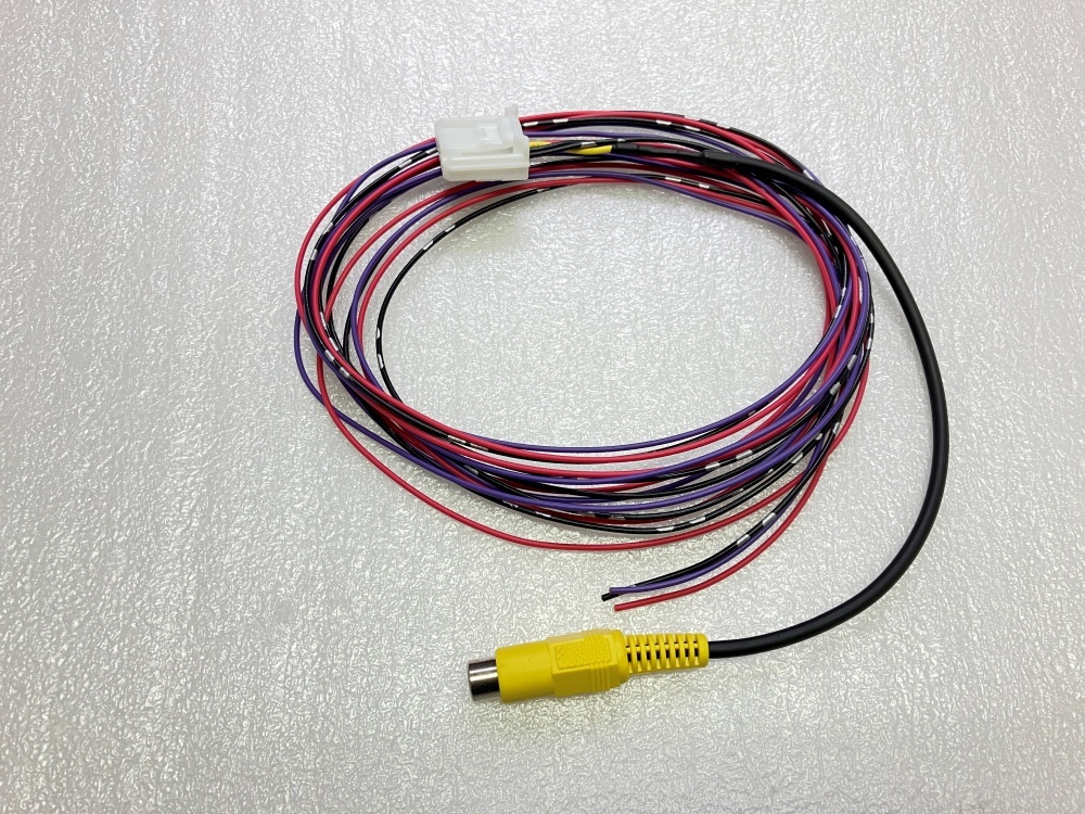 トヨタ純正後席(フリップダウン)モニター V11T-R62C,V9T-R57C,V9T-R59C,V8T-R57C用 汎用電源配線 _画像2