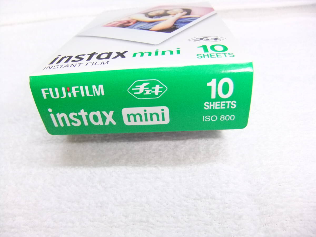 FUJIFILM 富士フィルム INSTAX MINI チェキ instax mini 専用フィルム 10枚入り 有効期限 2027年5月 送料185円_画像4