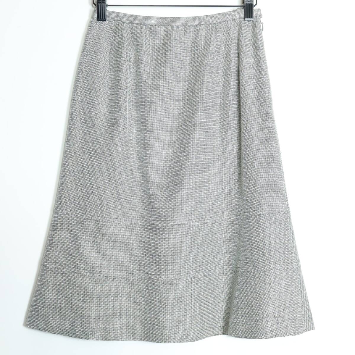 レリアン★ウール&シルク！上質スーツ ジャケット&スカート サイズ7 ライトグレー系 共布コサージュ付♪z16268_画像6