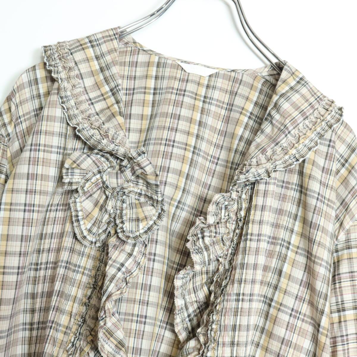 ピンクハウス★セーラー襟&オリチェpt♪たっぷりフリルのローンブラウス はおりもの グレージュ系 z16269_画像2