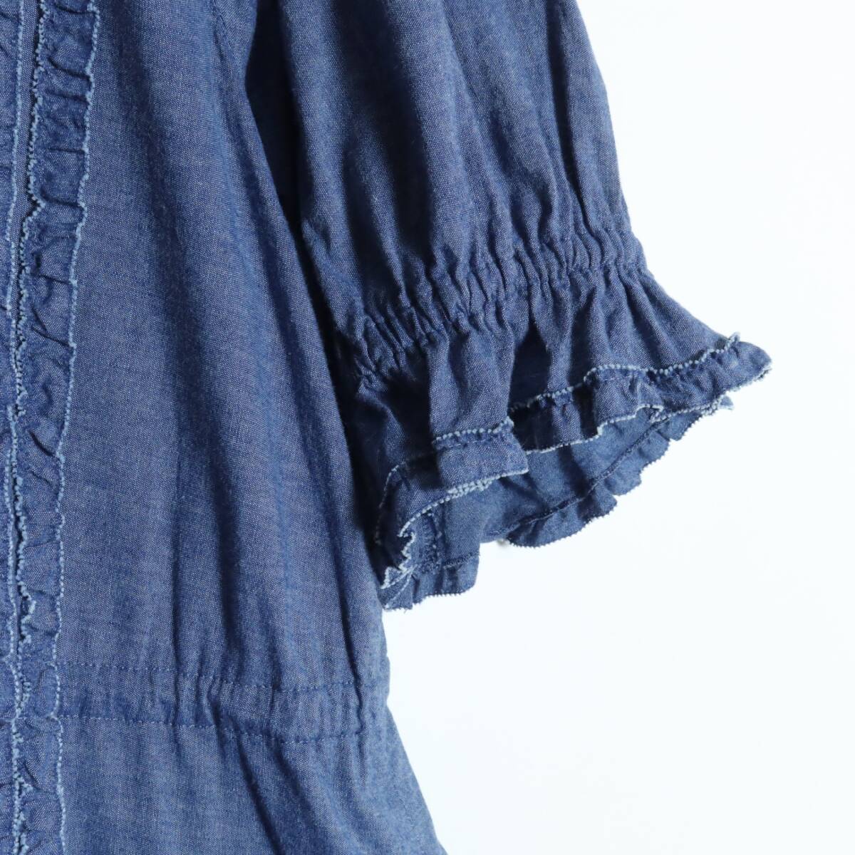 【美品】ピンクハウス★タンガリーワンピース フーディ ブルー系 前開き ピコフリルいっぱい♪z16314_画像4