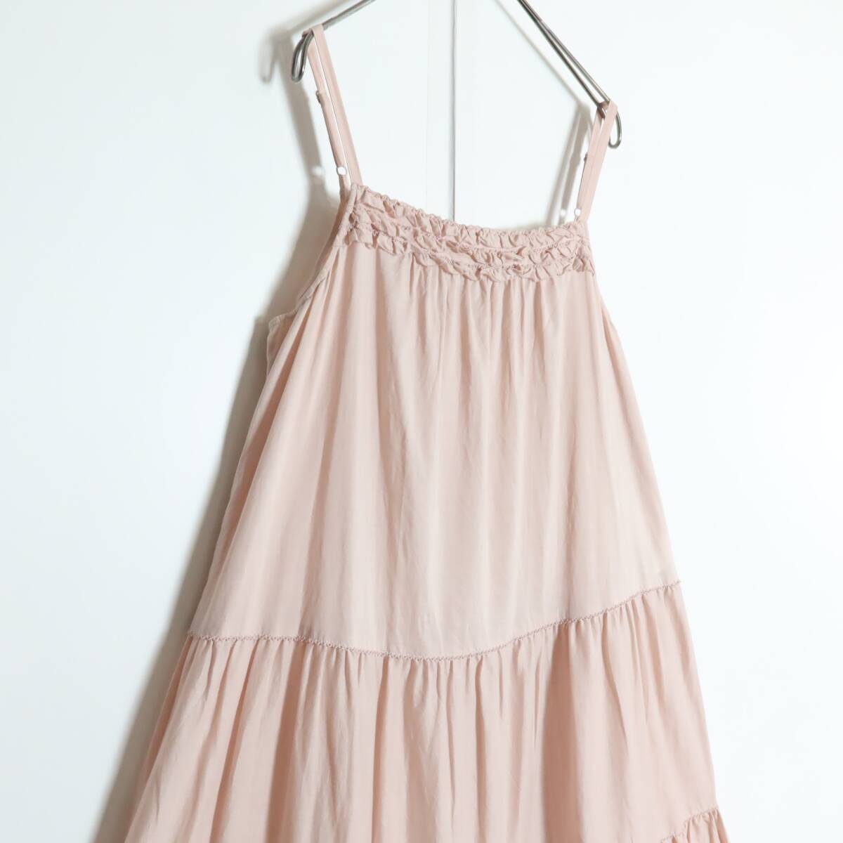 ピンクハウス★フェミニン繊細なフリルが素敵♪ ティアードキャミワンピース・ペチワンピース 綿ローン ピンク系 z16317_画像2
