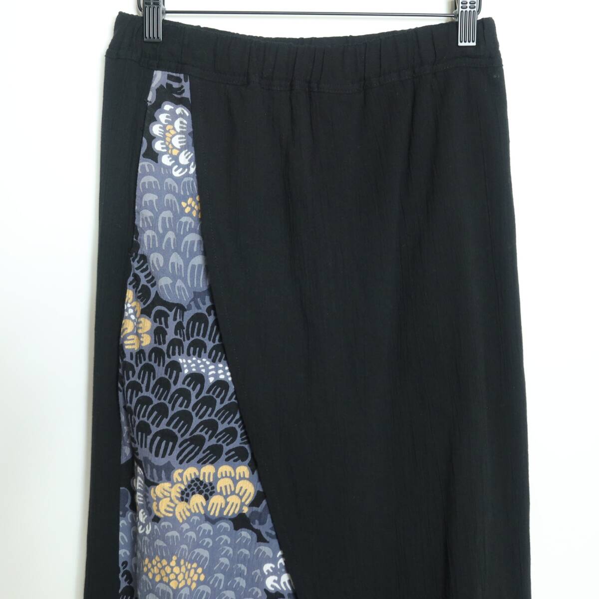 【美品】SOUSOU ソウソウ★高島縮 手柄寛衣下 イージーパンツ 黒系 サイズSS z16392_画像2