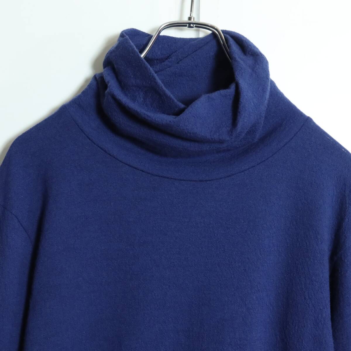 SOU・SOUソウソウ★カットソー ウォッシャブルウール ツイストタートル L/S サイズS 群青色 z16429_画像3