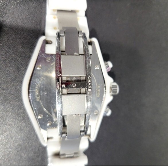 シャネルJ12♪天然ダイヤ♪オシャレ♪41ミリ♪クロノグラフ♪本物♪正規品♪♪_画像3
