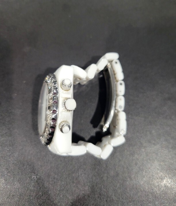 シャネルJ12♪天然ダイヤ♪オシャレ♪41ミリ♪クロノグラフ♪本物♪正規品♪♪_画像7