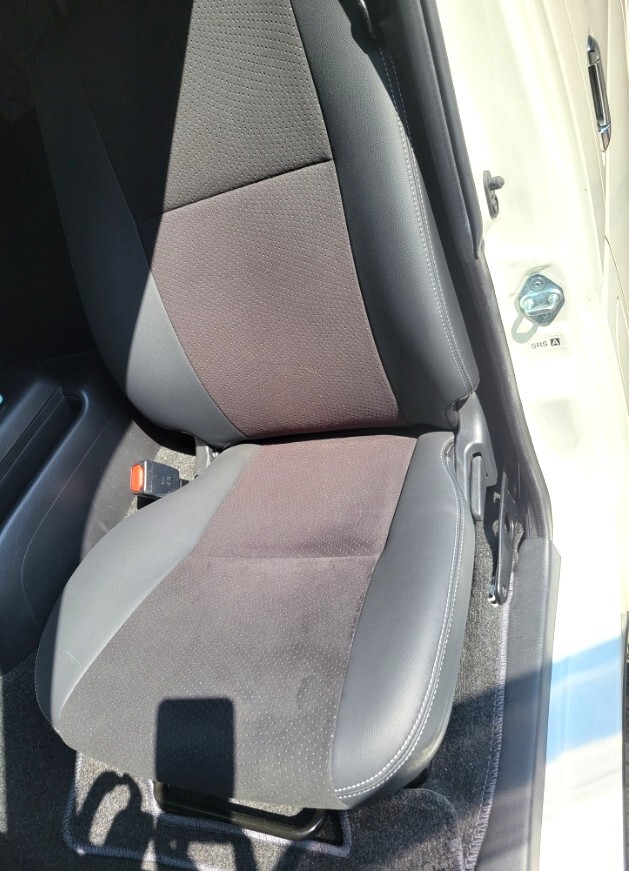 極上車♪2020年式ハイエース♪ダークプライム2♪スーパーGL♪内、外程度良好♪_画像8