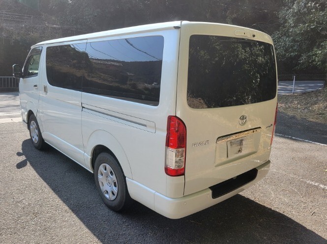 極上車♪2020年式ハイエース♪ダークプライム2♪スーパーGL♪内、外程度良好♪_画像2