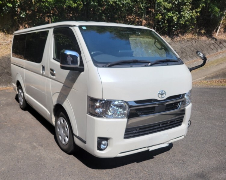 極上車♪2020年式ハイエース♪ダークプライム2♪スーパーGL♪内、外程度良好♪_画像4
