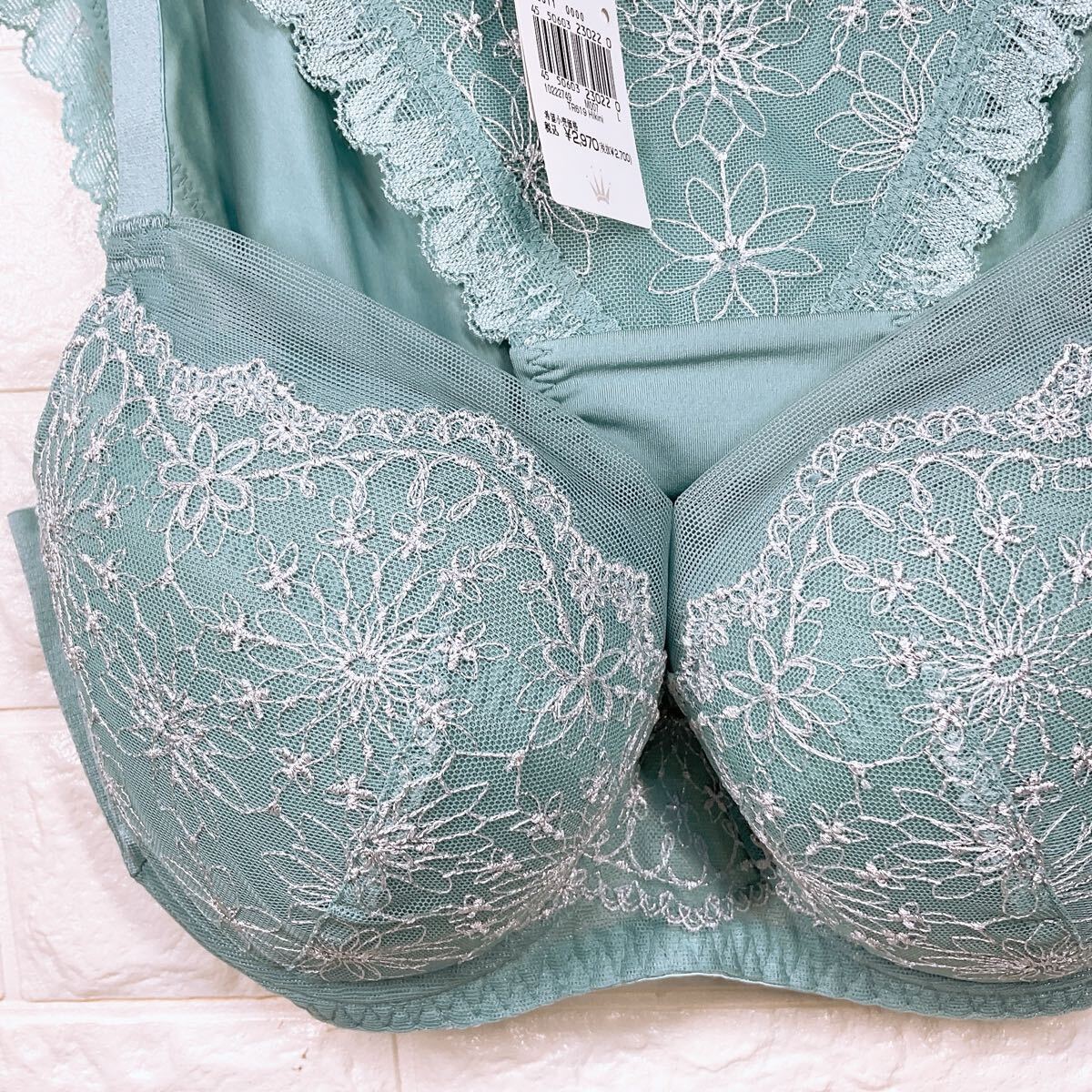 新品 トリンプ 天使のブラ 30周年限定デザイン619 ブラ&ショーツセット E75L_画像3
