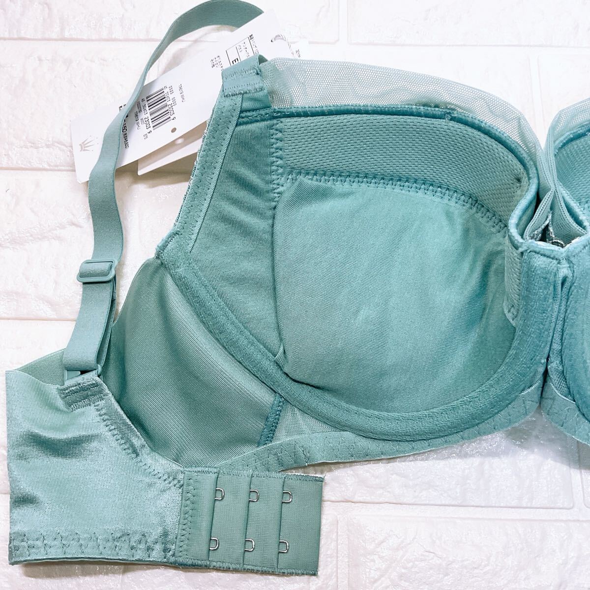 新品 トリンプ 天使のブラ 30周年限定デザイン619 ブラ&ショーツセット E75L_画像6