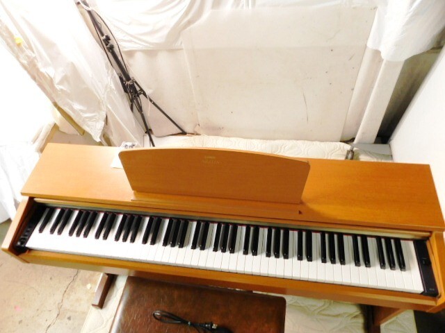 M５９★YAMAHA/ARius/YDP-160C /電子ピアノ/ DIGITAL PIANO/'08製/ヤマハ/アリウス/ピアノ/ブラウン系/椅子付き★引き取り歓迎_画像4