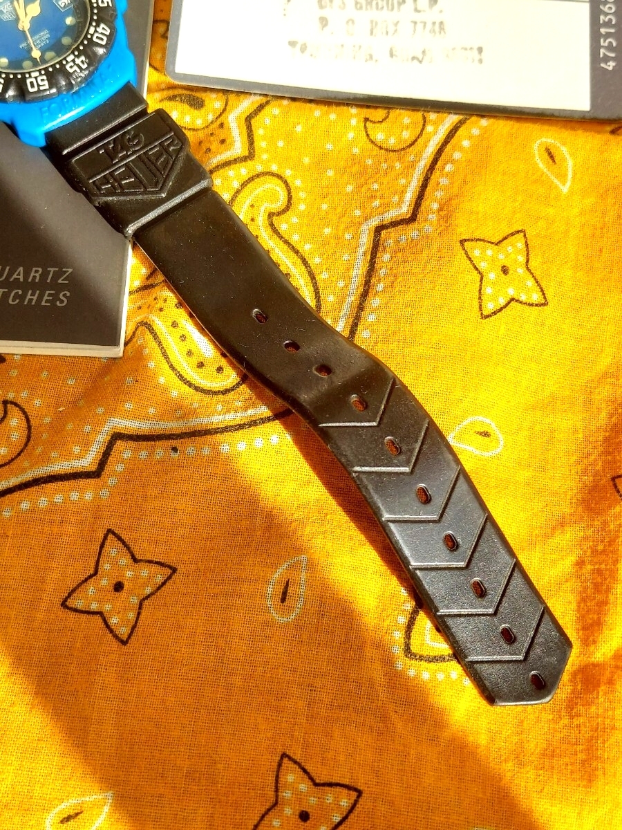 239.1円【稼働品】ボーイズ タグホイヤー TAGHEUER Professional 200m フォーミュラ1シリーズ 381.513　青/ブラック　純正ベルト _画像10