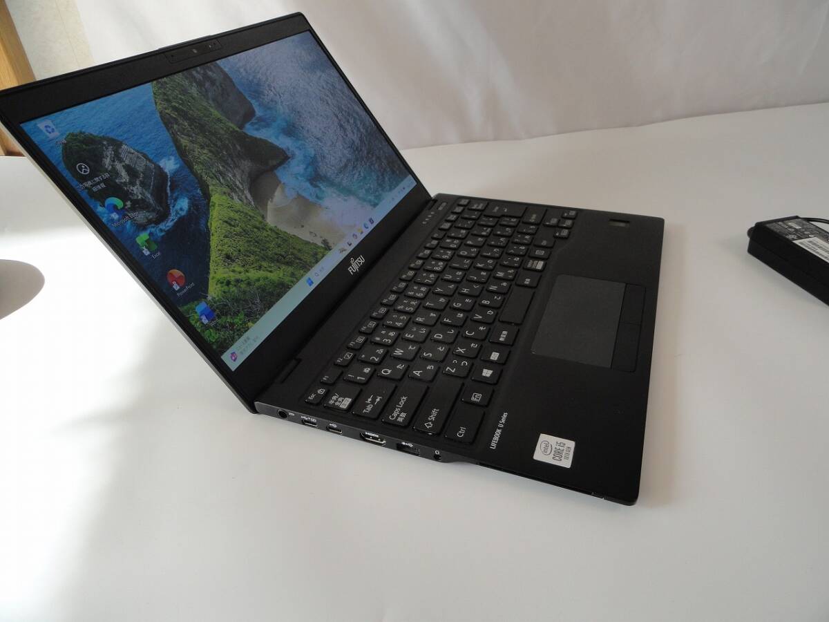 ☆☆お奨めOffice2021認証済おしゃれ③第10世代 富士通 LIFEBOOK U9310/E Core i5-10210U 1.7GHz/4コア/8GB SSD256GB 13.3インチ綺麗い☆☆_画像2