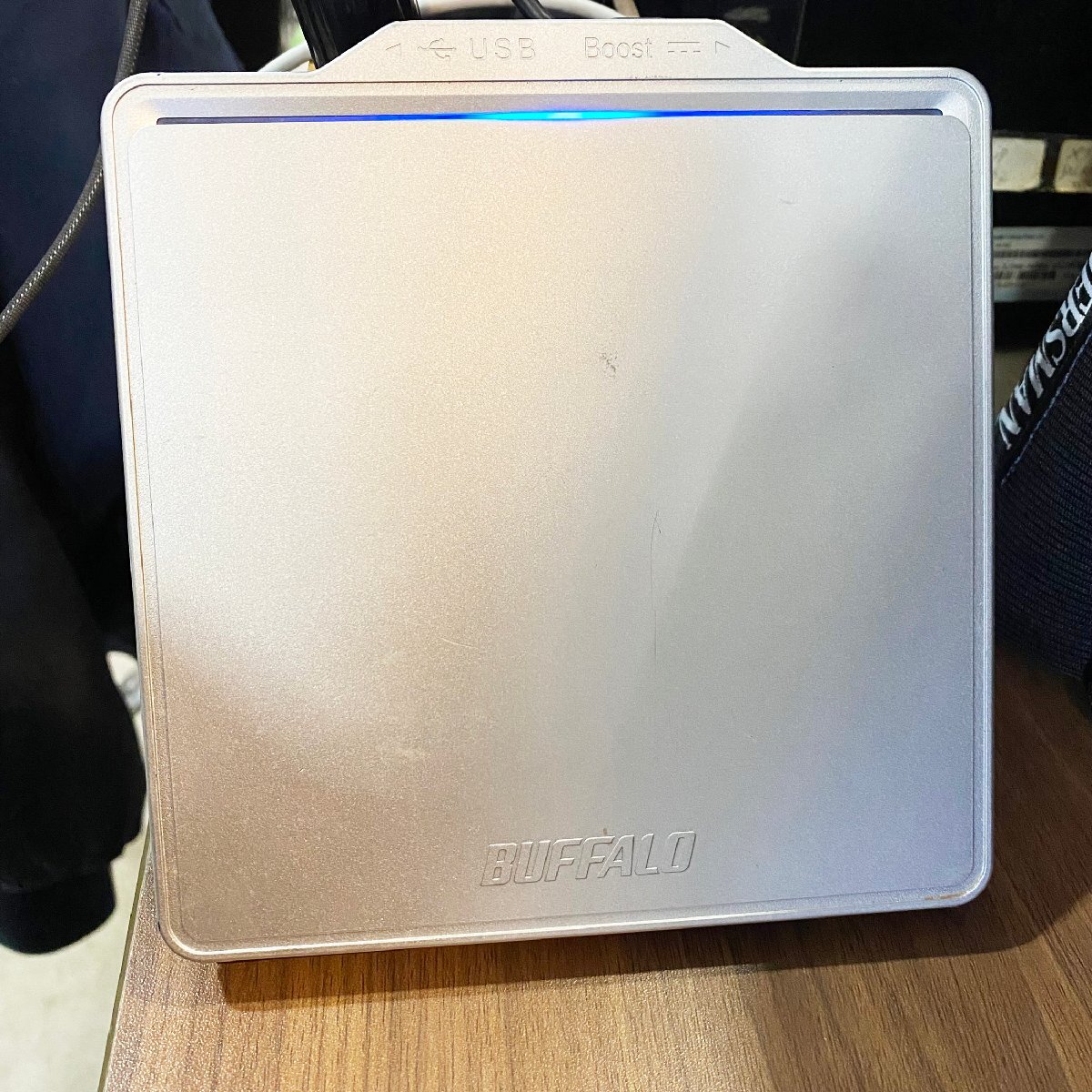 中古●バッファロー●DVDドライブ　DVSM-PC58U2VC　動作確認済み USBタイプ シルバー 札幌_画像4