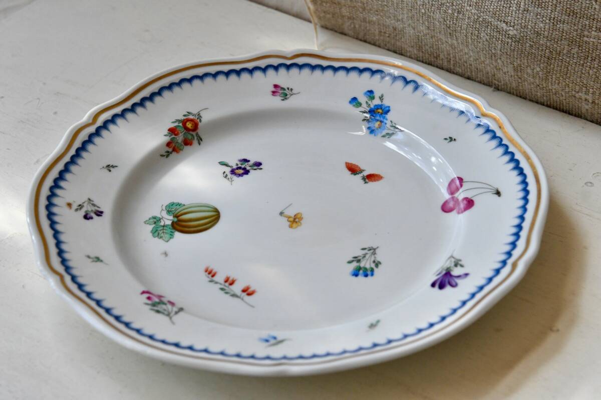 φ26.5〜30 丸皿大きめ3枚中古 ミントンとウェッジウッドとジノリ ハドンホール 深めアイボリー イタリアンフルーツ ケーキパーティー料理_画像10