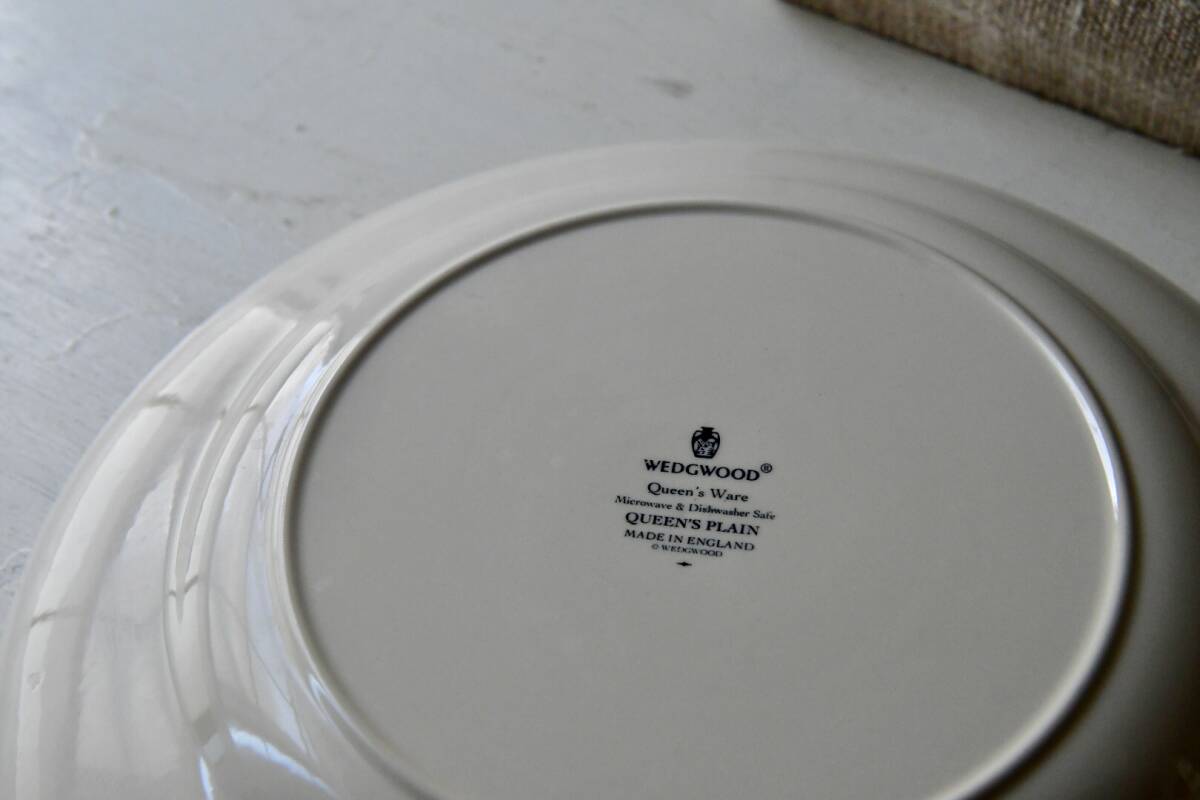 φ26.5〜30 丸皿大きめ3枚中古 ミントンとウェッジウッドとジノリ ハドンホール 深めアイボリー イタリアンフルーツ ケーキパーティー料理_画像6