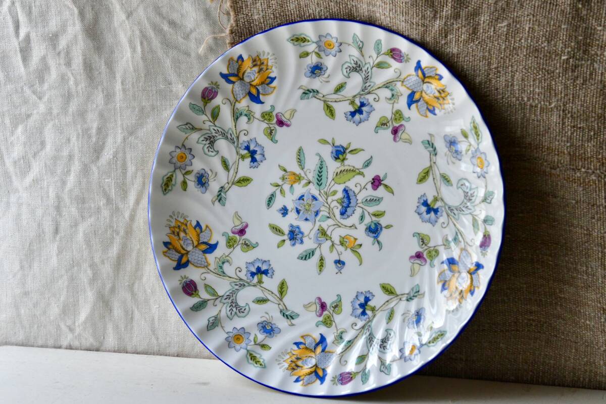 φ26.5〜30 丸皿大きめ3枚中古 ミントンとウェッジウッドとジノリ ハドンホール 深めアイボリー イタリアンフルーツ ケーキパーティー料理_画像2