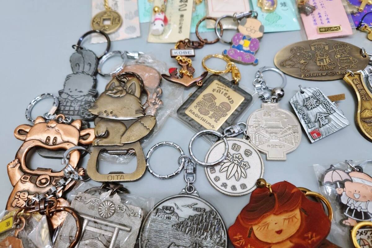 ご当地 キーホルダー 大量 まとめて セット 総重量約2.6kg 観光地 キャラクター コレクション 雑貨 ストラップ お土産 お守り_画像7