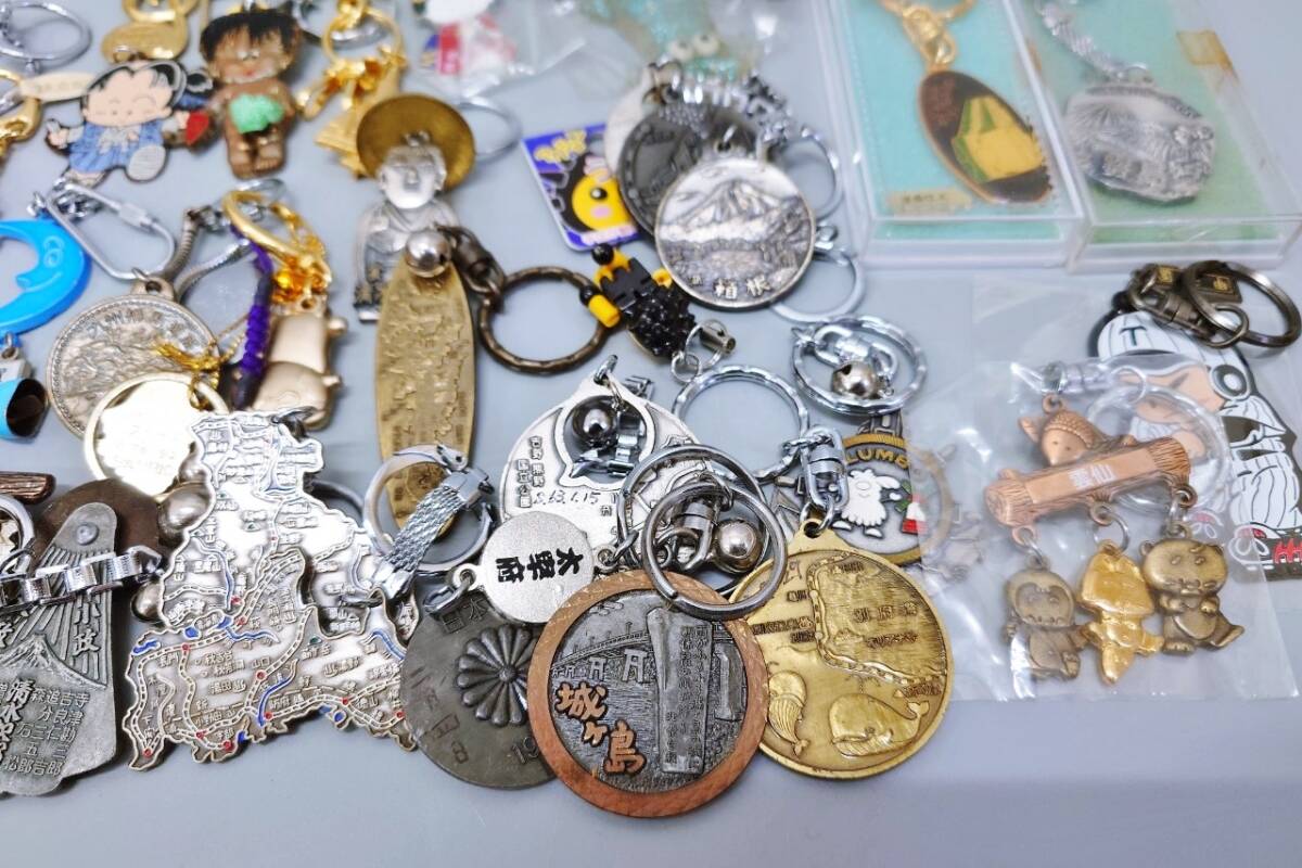 ご当地 キーホルダー 大量 まとめて セット 総重量約2.6kg 観光地 キャラクター コレクション 雑貨 ストラップ お土産 お守り_画像10