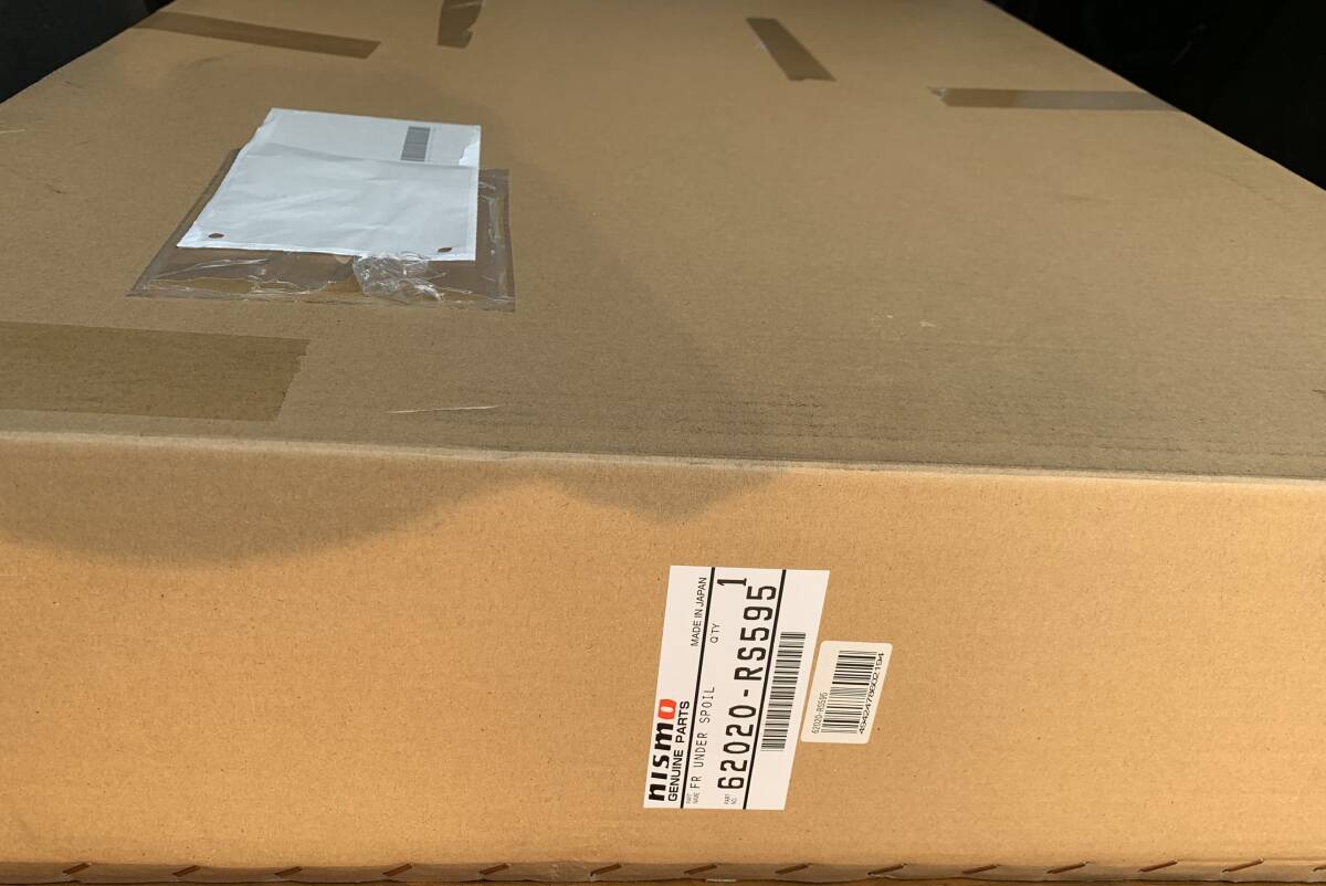 即納ラスト1個 BCNR33スカイラインGT-R用フロントアンダースポイラーキット(リップスポイラー62020-RS595) 新品未使用 nismo ニスモ 在庫有_画像2