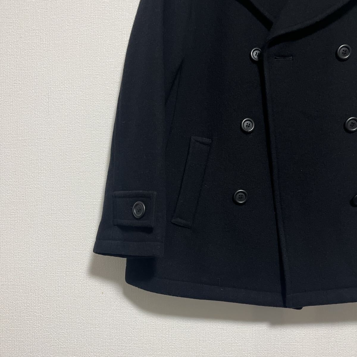 a.v.v 美品 ウールピーコート 黒 M ダブルボタン_画像3