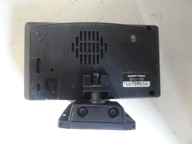 コムテック　ＺＥＲＯ702V　GPS搭載レーダー探知機　タッチパネル　送料600円～　　07-1107_画像3