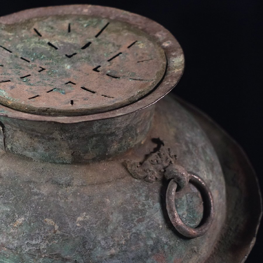 ∇花∇中国高古銅器 春秋時代頃 青銅饕餮紋双耳分体煮食器(ゲン) 甑は欠損 祭礼器 発掘出土品_画像2