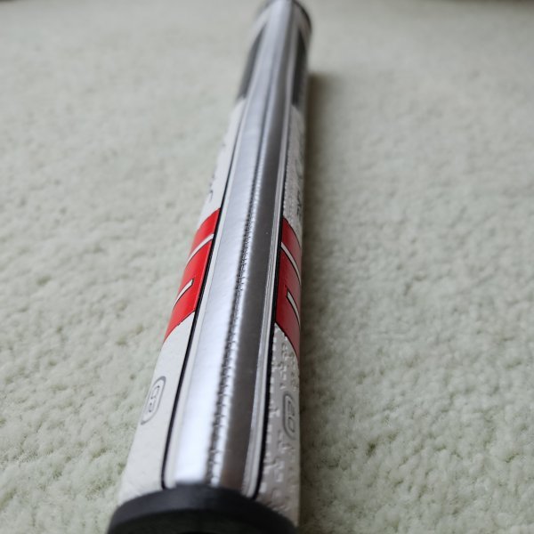 ホワイト　レッド　スーパーストローク ピストルGT２．０トラクション SuperStroke　PISTOL GT ２．０Traxion パターグリップ　ホワイト_画像6