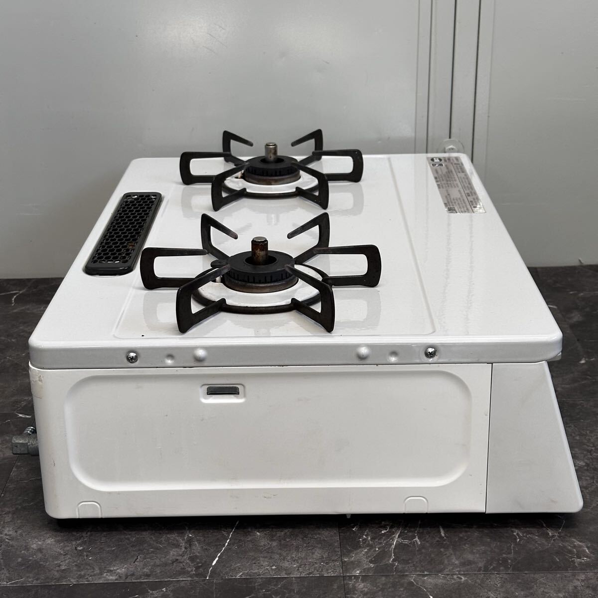 ! Rinnai газовая плитка KG66VTAWR LP газовый газовая плита правый чуть более огонь стоимость доставки A разряд самовывоз теплый прием Rinnai ширина примерно 56cm состояние изображен на фотографии 