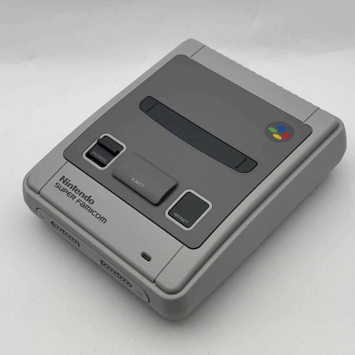 ∞ Nintendo CLV-301 ニンテンドークラシックミニ 本体 箱説付 状態写真参照 簡易梱包 任天堂 スーパーファミコン 同梱対応可能 _画像2