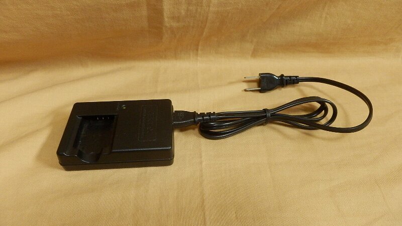 ☆PENTAX デジタルカメラ Optio V20☆_画像9