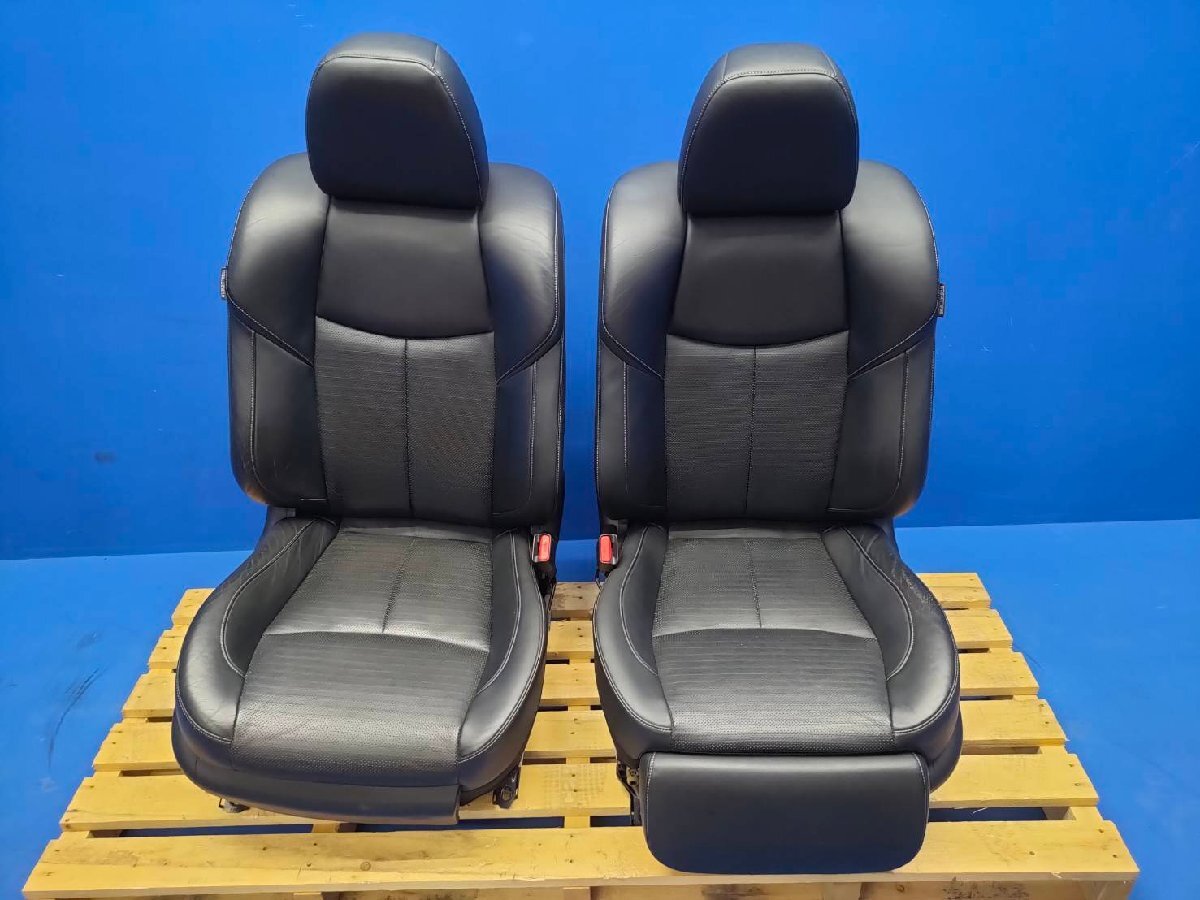 51 フーガ 370GT クロ レザー 運転席 助手席 フロント シート 左右セット オットマン トリムNo: G 電動 ヒーター有り 　2502611　2E5-5　友_画像1