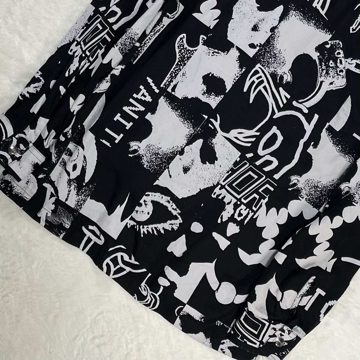 未使用級/US M（日本180cm XL相当） DIESEL 総柄 ブルゾン 立体感 ホワイト&ブラック ブレイブマン 身幅広 ディーゼル ジップアップ_画像7