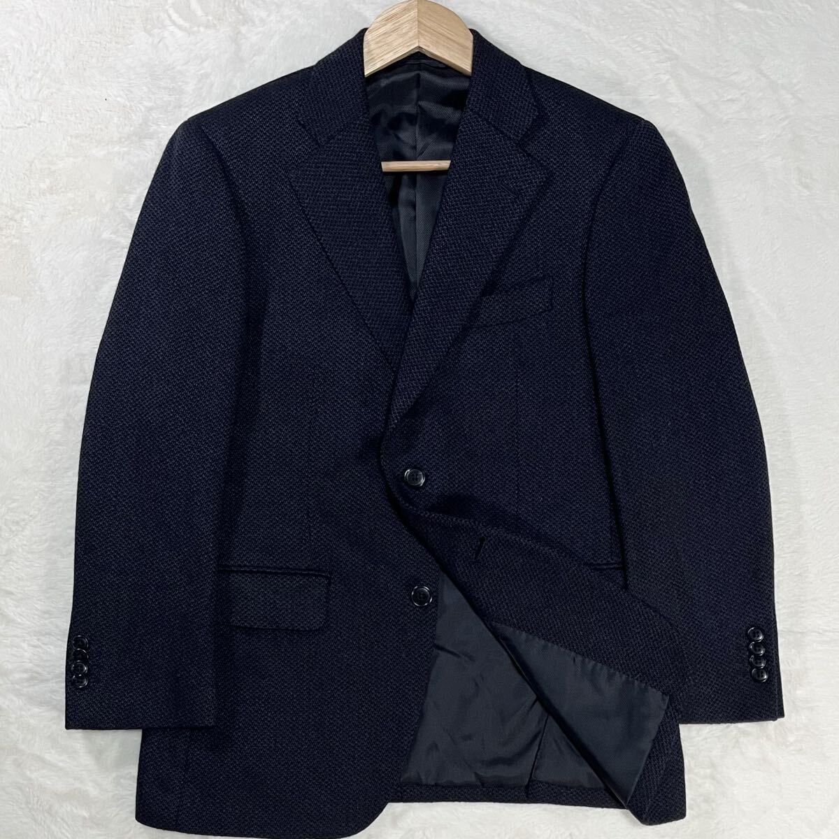 美品/カシミア100% 厚生地 冬向け Valentino Rudy テーラードジャケット ブラック 【静かにとろける贅沢の本質】 2B 総裏 光沢 M相当_画像2