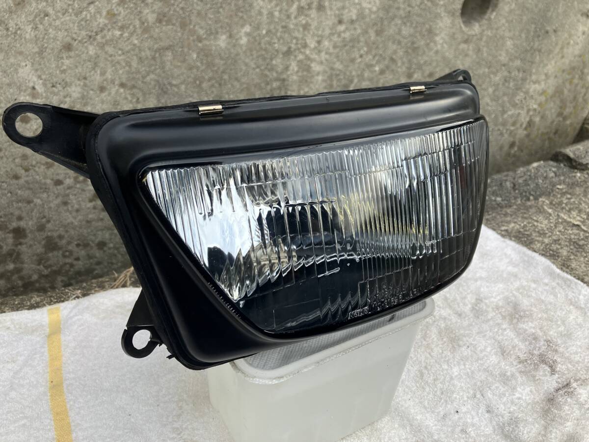 ヤマハTRX850 純正 ヘッドライト_画像3