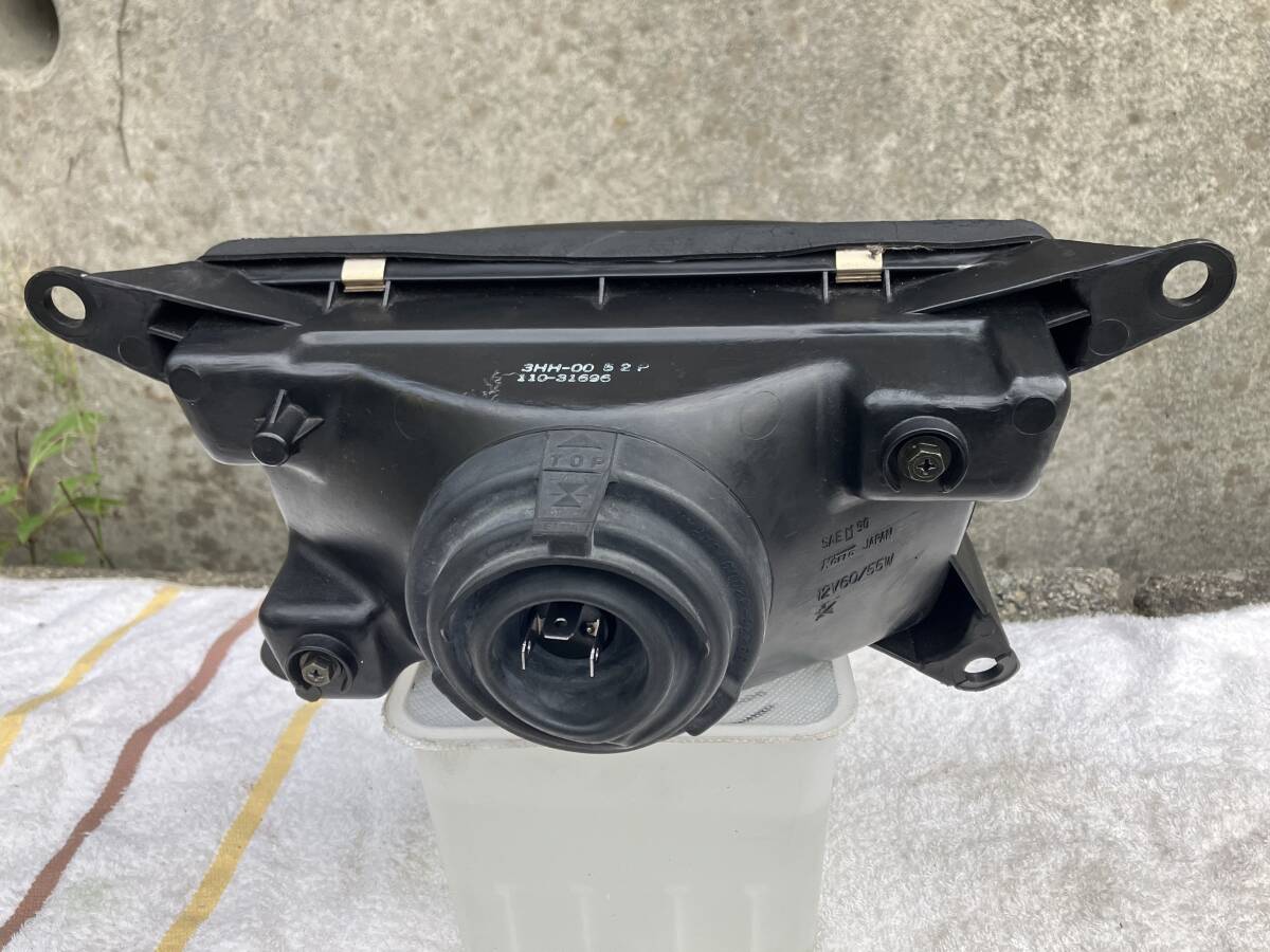 ヤマハTRX850 純正 ヘッドライト_画像4