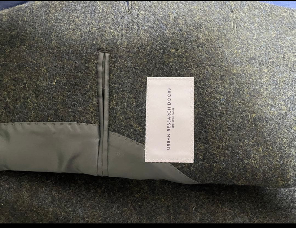 URBAN RESEARCH DOORS 深緑のウール100% ジャケット_画像4