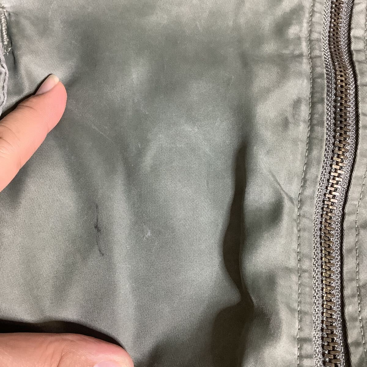 ね1732 Harley-Davidson ハーレーダビッドソン フライトジャケット MA-1 L グレー グリーングレー 中綿入り_画像7