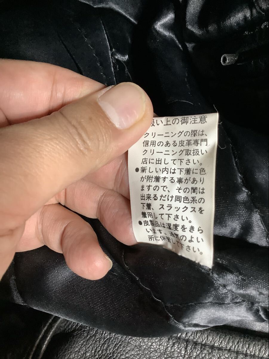 ぬ1754 ノーブランド レザーライダースジャケット ダブルライダースジャケット M ブラック 中綿入り 牛革_画像5